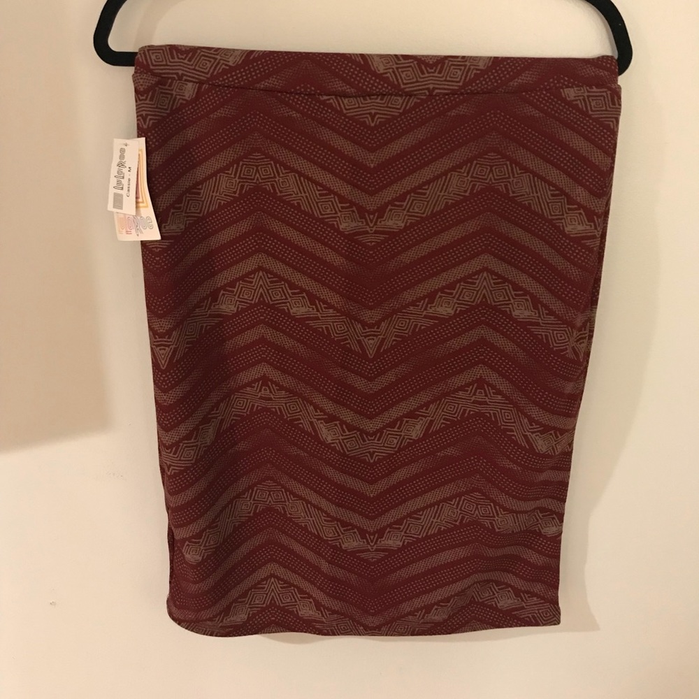 LuLaRoe Medium Cassie